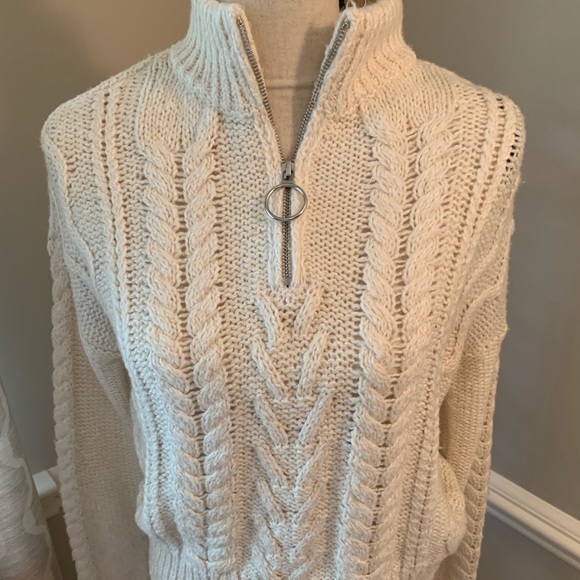 La Hearts Sweaters - LA Hearts Sweater NWT